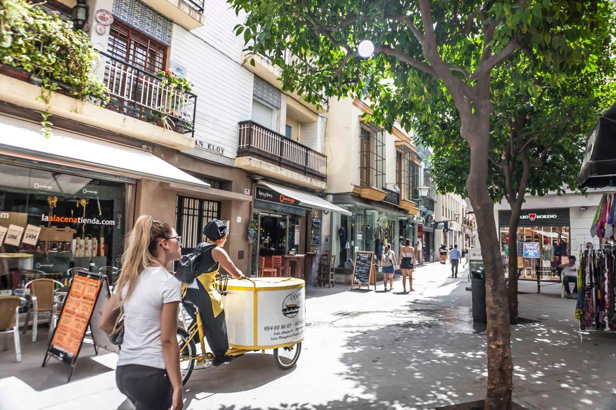 Estrella Giralda By Valcambre Apartment Sevilla Bagian luar foto